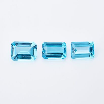 Collection of 3 x Loose, Rectangular Blue Topaz of 68.00cts total weight