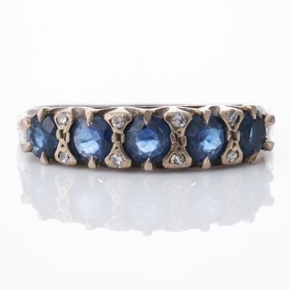18ct White Gold, 3.4mm Sapphire / 0.05ct Diamond Ring