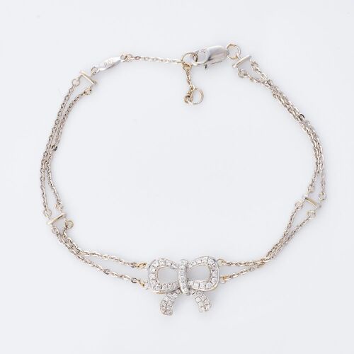18ct White Gold, 17cm, 0.49ct Diamond Bow Belcher Bracelet
