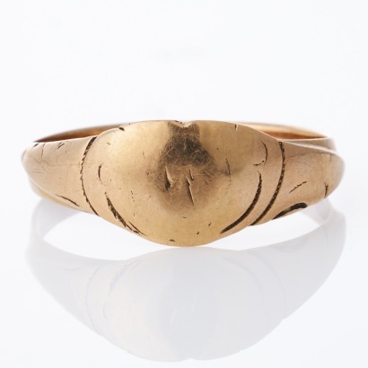 14ct Yellow Gold, Vintage, Engraved Signet Ring
