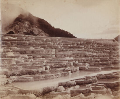 UNKNOWN PHOTOGRAPHER Pink and White Terraces