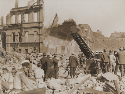 UNKNOWN PHOTOGRAPHER Aftermath of Napier Earthquake