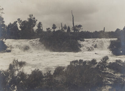 UNKNOWN PHOTOGRAPHER Papakura Falls, Punakitere River, Taheka