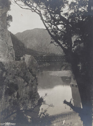 UNKNOWN PHOTOGRAPHER Lyell Bridge , Buller Gorge