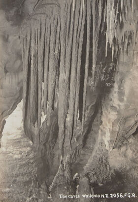 PHOTOGRAPHIC POSTCARD The Caves Waitomo