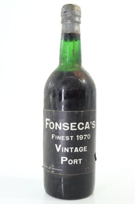 (1) 1970 Fonseca Vintage Port, Portugal [JR17.5] [RP95] (SOL)(CC)(MS)