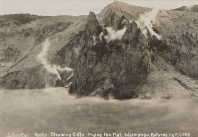 PHOTOGRAPHIC POSTCARD Gibraltar Rock, Frying Pan Flat, Waimangu, Rotorua