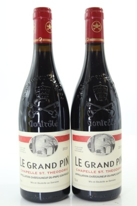 (2) 2019 Chapelle Saint Theodoric Chateauneuf-du-Pape Le Grand Pin, Rhone [RP96-98] [JR18]