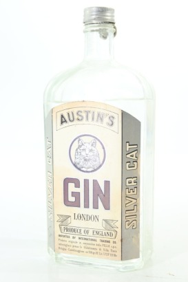 (1) Austin's Silver Cat London Gin, England/Italy, 750ml, 42% ABV, Circa. 1970's (LS)