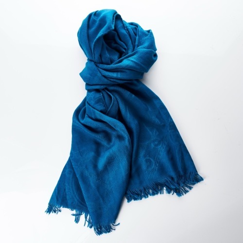 Herm&egrave;s, 85% Cashmere / 15% Silk Blue Stole with Box