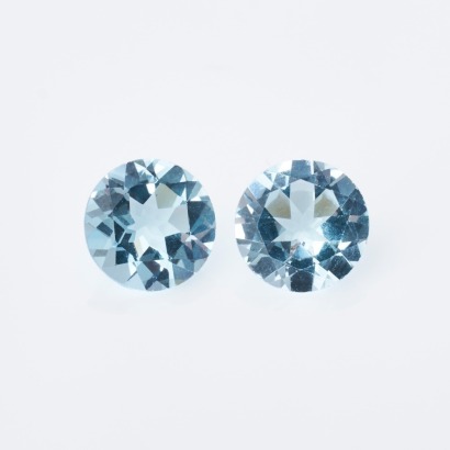 Loose, Pair of 3.75ct Round-Cut Blue Topaz