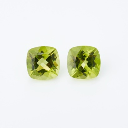Loose, Pair of 3.60ct Square Cabochon Peridots