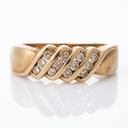 Michael Hill, 10ct Yellow Gold, 0.25ct Diamond Dress Ring