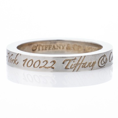 Tiffany & Co, Sterling Silver, Notes Narrow "New York" Band