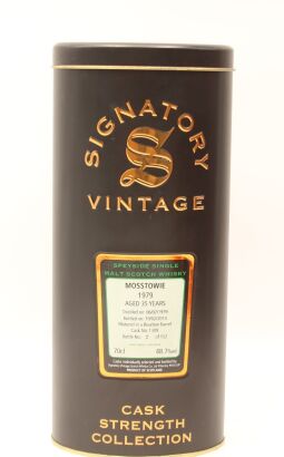 (1) 1979 Signatory Vintage Cask Strength Collection Mosstowie 33 Year Old Single Malt Scotch Whisky, Speyside, 48.7%ABV, 700ml (GB)