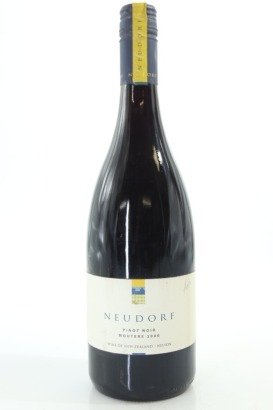 (1) 2006 Neudorf Moutere Home Vineyard Pinot Noir, Nelson