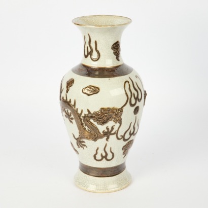 An Early 20 Century Chinese Crackled Ge Glaze Dragon Vase, Chenghua Mark