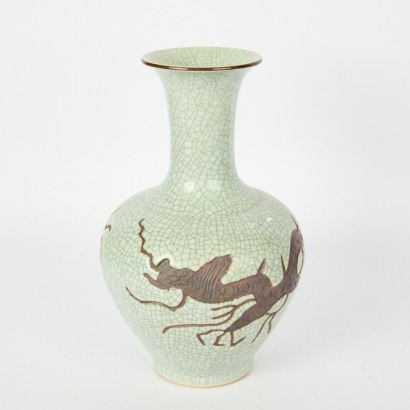 A Chinese Crackled Ge Glaze Dragon Vase, Guan Zhi Mark