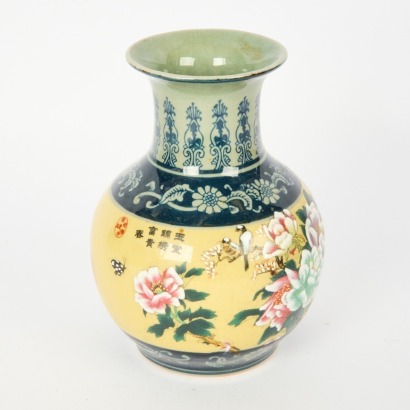 A Chinese Famille Rose Floral Vase