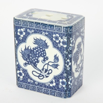 A 20 Century Chinese Blue and White Porcelain Pillow with Lion Motifs