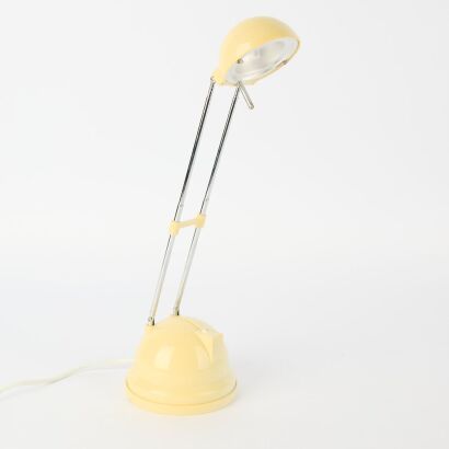 A Vintage Telescopic Adjustable Desk Lamp
