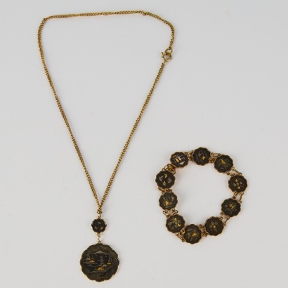 A Japanese Amita Pendant and Bracelet Set