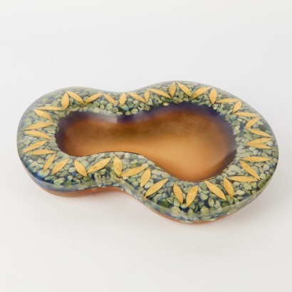 A Chan Andreassend Resin Bowl