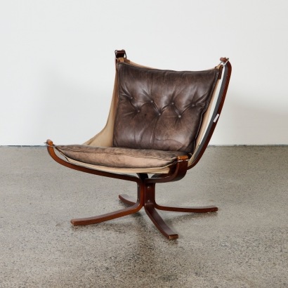 A Vintage Falcon Chair Designed by Sigurd Ressell for Vatne Mobler