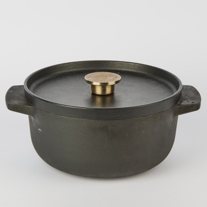 A Kitchenaid Cast Iron Casserole 3.3 Litre