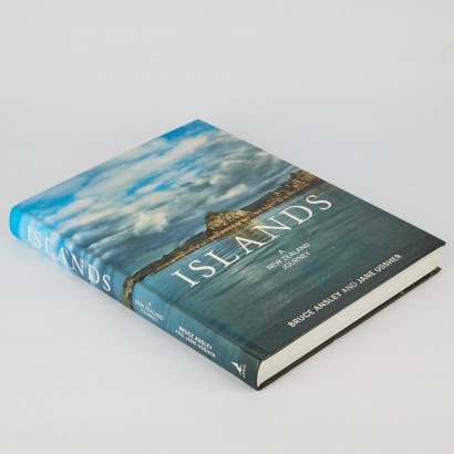 Islands: A New Zealand Journey