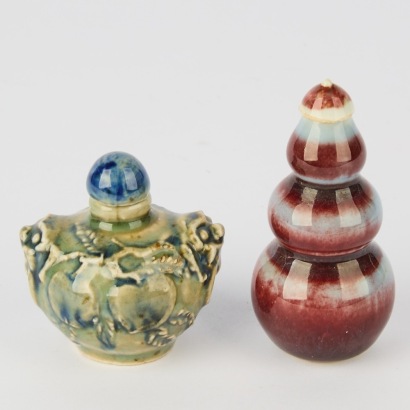 A Set of Two Chinese 20th Century Porcelain Snuff Bottles