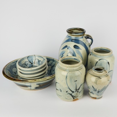 A Large Set of New Zeland Studio Pottery Pieces