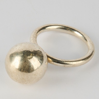 A Sterling Silver Babies Rattle 0.064kg