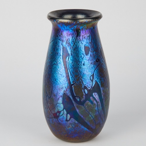 An Iridised Vase Attributed to Garry Nash