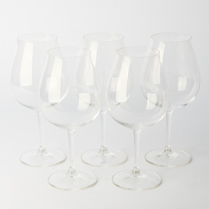 A Set of Five Riedel Veritas New World Pinot Noirs Glasses