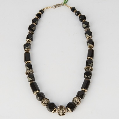 A Black Onyx & Filigree Necklace