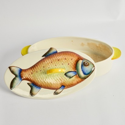 A Vintage E. Radford Fish Baking Dish