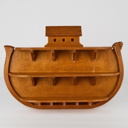 A Vintage Noah's Ark Shelf