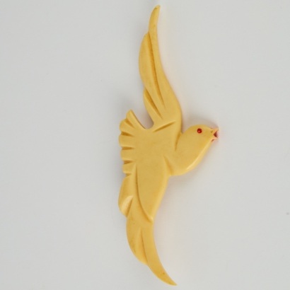 An Art Deco Bakelite Bird Brooch