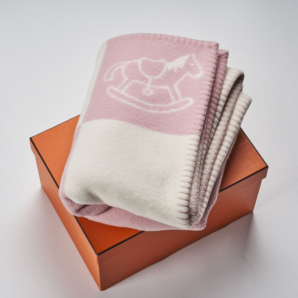 Hermes baby blanket pink best sale