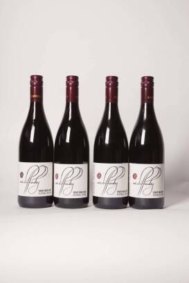 (4) 2008 Mt Difficulty Pinot Noir, Central Otago
