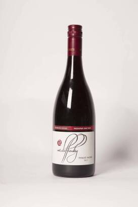 (1) 2011 Mt Difficulty Growers Series Packspur Vineyard Pinot Noir, Central Otago