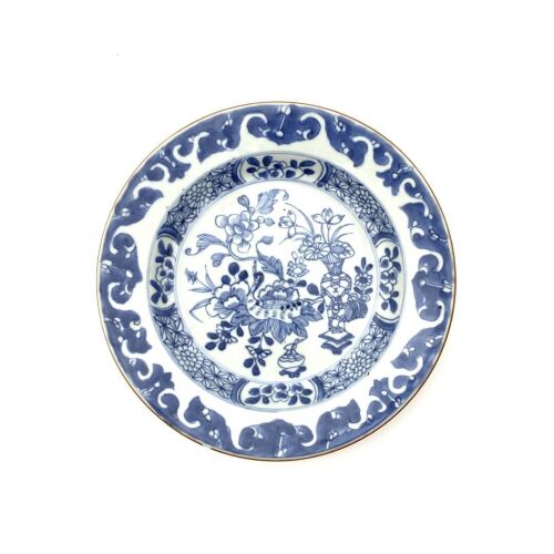 A Chinese Yongzheng to Qianlong Period Blue and White 'Floral and Bird' Saucer