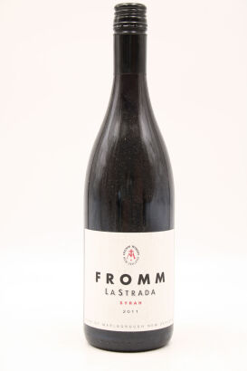 (1) 2011 Fromm La Strada Pinot Noir, Marlborough