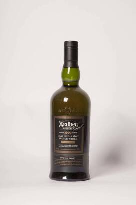 (1) Ardbeg Airigh Nam Beist 1990 release