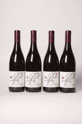 (4) 2013 Mt Difficulty Pinot Noir, Central Otago