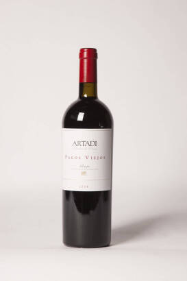 &nbsp;(1) 2004 Bodegas y Vinedos Artadi Pagos Viejo, Rioja