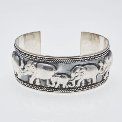 Silver Elephant Family Bangle