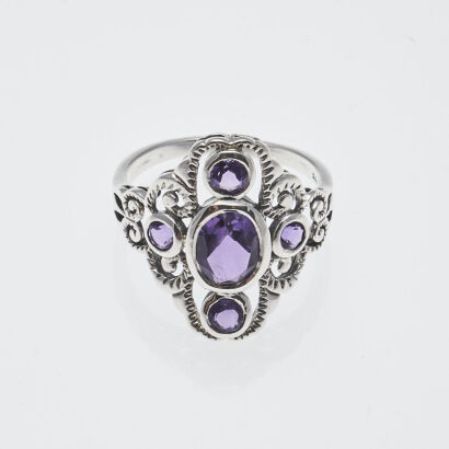 Sterling Silver Amethyst Antique Style Ring