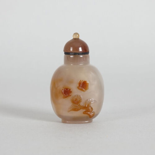 A 20th Century Chinese Agate 'Flower and Butterfly' Snuff Bottle